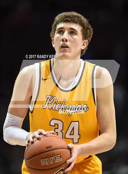 Thumbnail 1 in Kickapoo vs Greenforest (Bass Pro Tournament of Champions) photogallery.