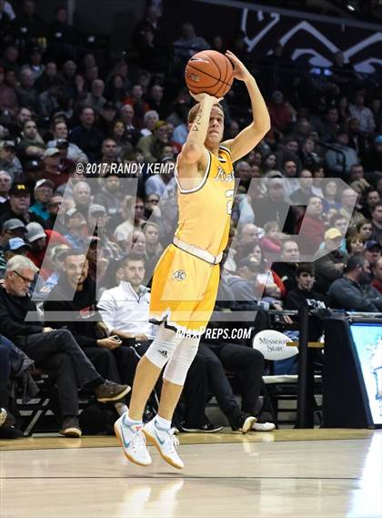 Thumbnail 3 in Kickapoo vs Greenforest (Bass Pro Tournament of Champions) photogallery.