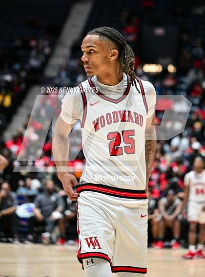 Thumbnail 3 in Woodward Academy vs. Tri-Cities (GHSA 5A Championship) photogallery.