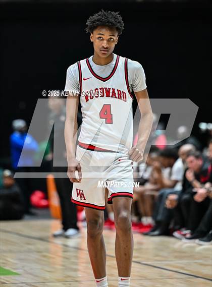 Thumbnail 3 in Woodward Academy vs. Tri-Cities (GHSA 5A Championship) photogallery.