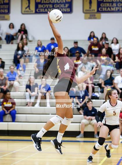 Thumbnail 3 in Mountain Pointe @ O'Connor photogallery.