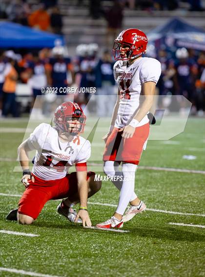 Thumbnail 2 in Glynn Academy vs Northside (GHSA 6A Round 1) photogallery.