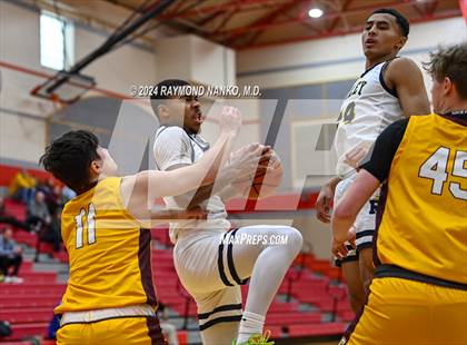 Thumbnail 1 in Chesterton v South Bend Riley (Fishers Holiday Classic) photogallery.