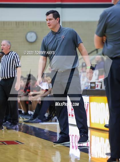 Thumbnail 3 in Coppell vs. Mansfield Legacy (Whataburger Tournament) photogallery.