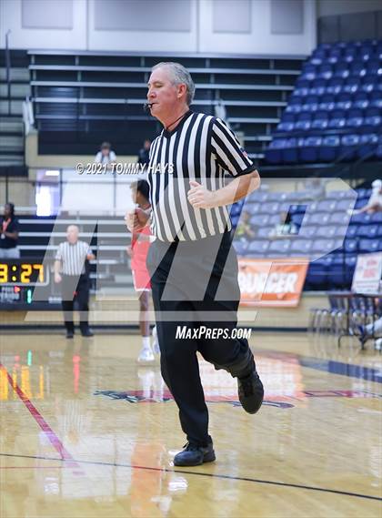 Thumbnail 2 in Coppell vs. Mansfield Legacy (Whataburger Tournament) photogallery.