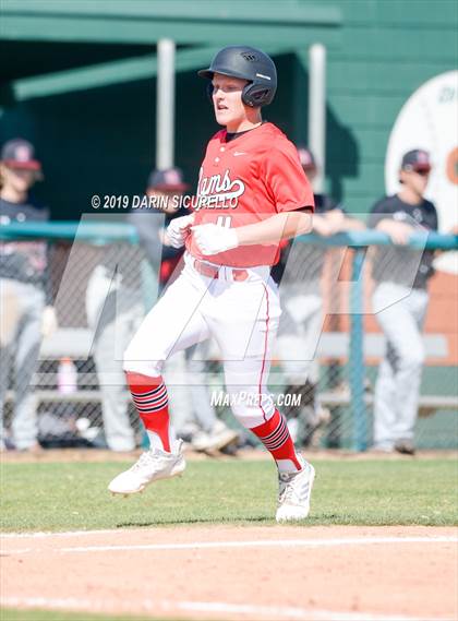 Thumbnail 2 in Maricopa vs. Desert Ridge (Bob Everett Classic) photogallery.