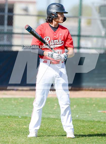 Thumbnail 1 in Maricopa vs. Desert Ridge (Bob Everett Classic) photogallery.