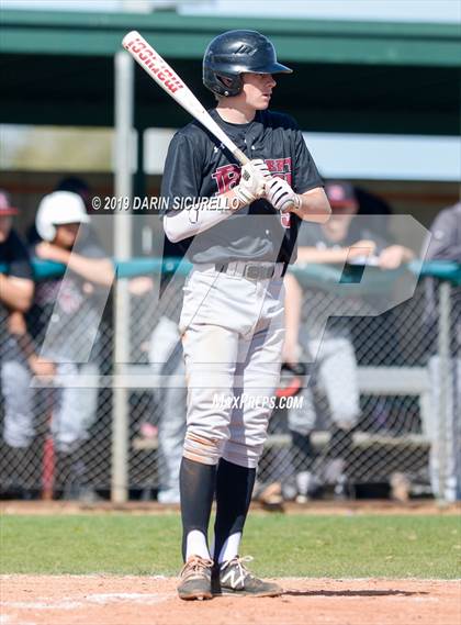 Thumbnail 1 in Maricopa vs. Desert Ridge (Bob Everett Classic) photogallery.