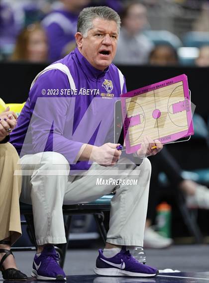 Thumbnail 1 in Lutheran vs. Holy Family (CHSAA 4A Semifinal) photogallery.