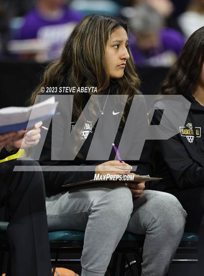 Thumbnail 3 in Lutheran vs. Holy Family (CHSAA 4A Semifinal) photogallery.
