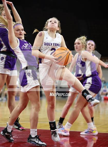 Thumbnail 3 in Lutheran vs. Holy Family (CHSAA 4A Semifinal) photogallery.