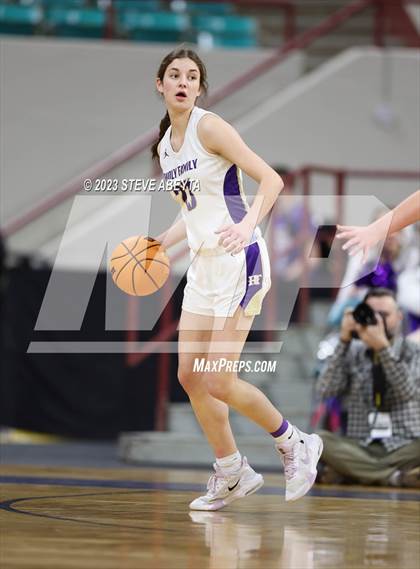 Thumbnail 3 in Lutheran vs. Holy Family (CHSAA 4A Semifinal) photogallery.