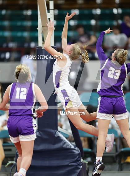 Thumbnail 2 in Lutheran vs. Holy Family (CHSAA 4A Semifinal) photogallery.