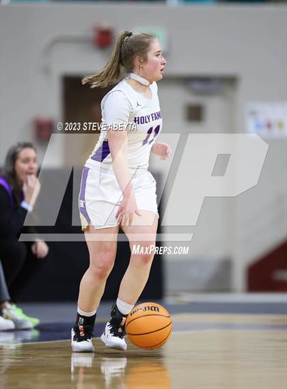 Thumbnail 3 in Lutheran vs. Holy Family (CHSAA 4A Semifinal) photogallery.