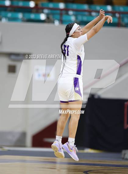 Thumbnail 1 in Lutheran vs. Holy Family (CHSAA 4A Semifinal) photogallery.