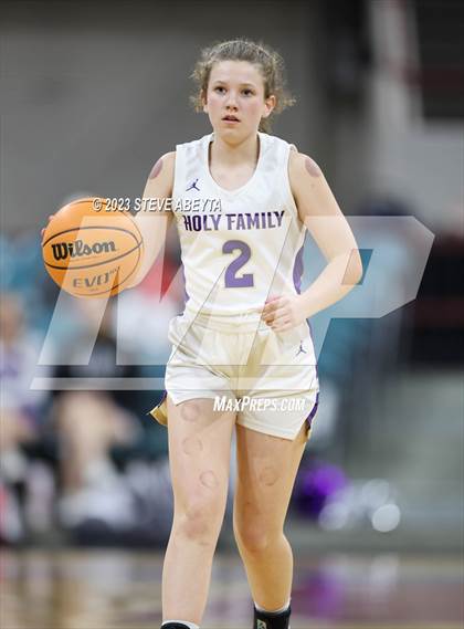 Thumbnail 3 in Lutheran vs. Holy Family (CHSAA 4A Semifinal) photogallery.