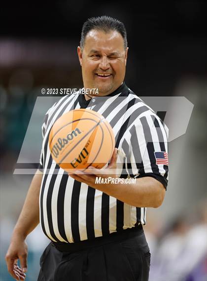 Thumbnail 2 in Lutheran vs. Holy Family (CHSAA 4A Semifinal) photogallery.