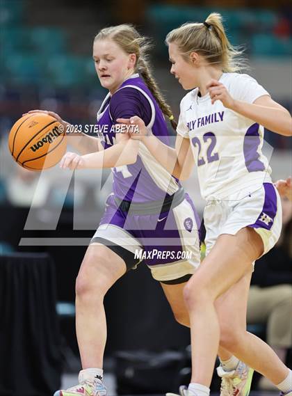 Thumbnail 3 in Lutheran vs. Holy Family (CHSAA 4A Semifinal) photogallery.