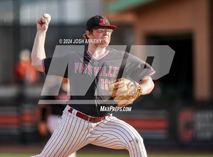 Thumbnail 3 in Catholic-B.R. @ Pineville photogallery.