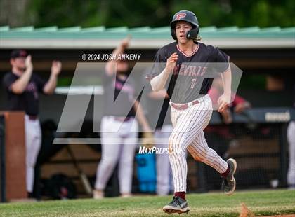 Thumbnail 3 in Catholic-B.R. @ Pineville photogallery.