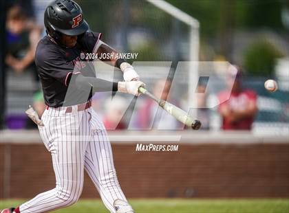 Thumbnail 3 in Catholic-B.R. @ Pineville photogallery.