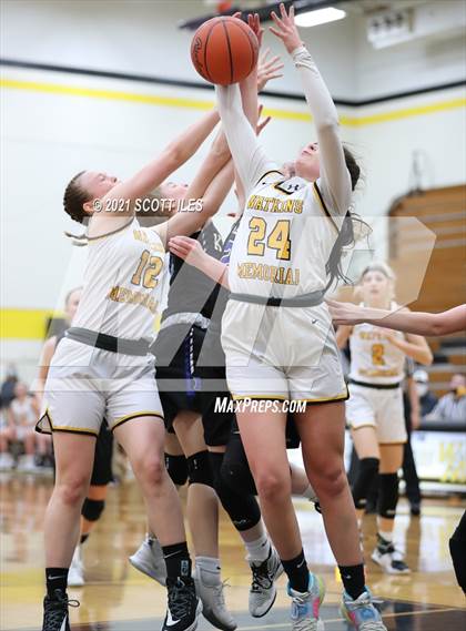 Thumbnail 1 in Worthington Kilbourne @ Watkins Memorial (OHSAA D1 District Semifinal) photogallery.
