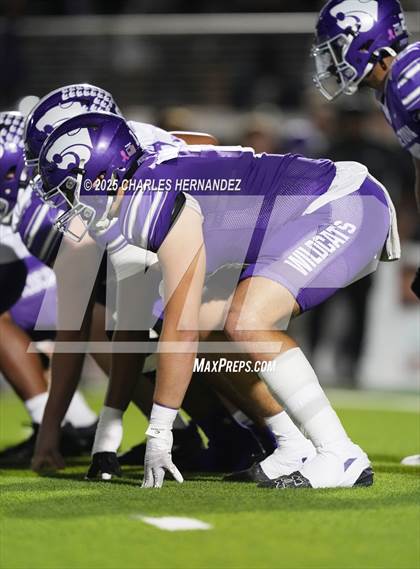Thumbnail 3 in College Station vs Angleton (UIL 5A D1 Football Bi-District) photogallery.