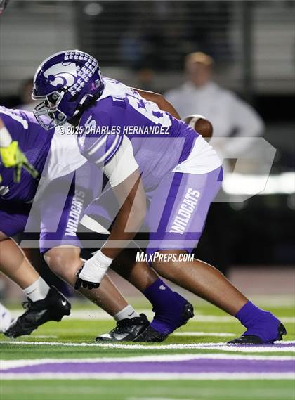 Thumbnail 2 in College Station vs Angleton (UIL 5A D1 Football Bi-District) photogallery.