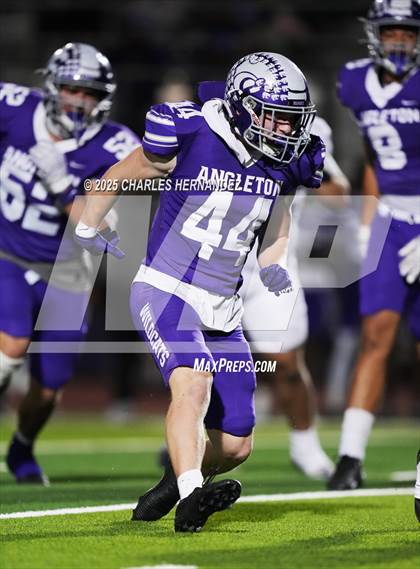 Thumbnail 1 in College Station vs Angleton (UIL 5A D1 Football Bi-District) photogallery.