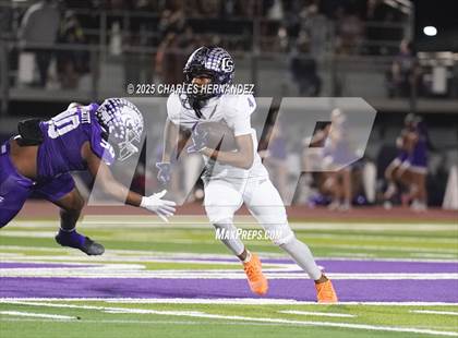 Thumbnail 3 in College Station vs Angleton (UIL 5A D1 Football Bi-District) photogallery.