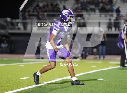 Thumbnail 3 in College Station vs Angleton (UIL 5A D1 Football Bi-District) photogallery.