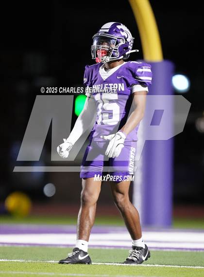 Thumbnail 1 in College Station vs Angleton (UIL 5A D1 Football Bi-District) photogallery.