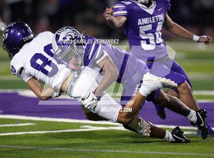 Thumbnail 2 in College Station vs Angleton (UIL 5A D1 Football Bi-District) photogallery.