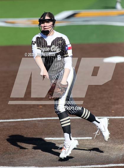Thumbnail 2 in Canton @ Royse City (Royse City Softball Tournament) photogallery.