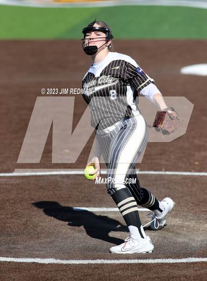 Thumbnail 3 in Canton @ Royse City (Royse City Softball Tournament) photogallery.