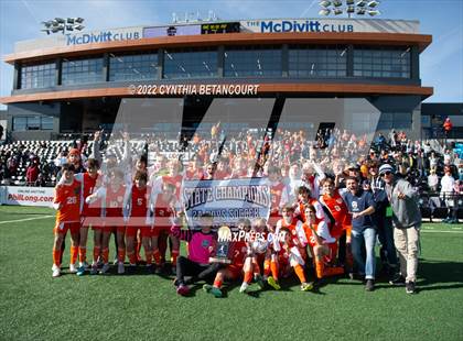 Thumbnail 2 in Vail Mountain vs Lotus School For Excellence (CHSAA 2A Championship) photogallery.