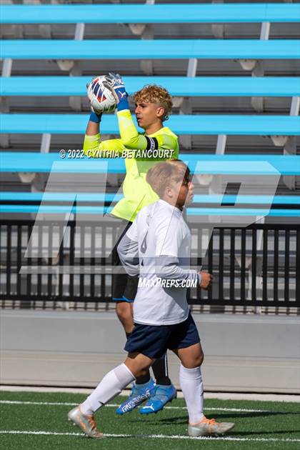 Thumbnail 2 in Vail Mountain vs Lotus School For Excellence (CHSAA 2A Championship) photogallery.