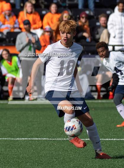 Thumbnail 2 in Vail Mountain vs Lotus School For Excellence (CHSAA 2A Championship) photogallery.