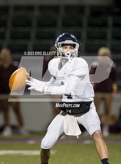 Thumbnail 1 in Oil City vs North East (PIAA D10 3A Quarterfinal) photogallery.