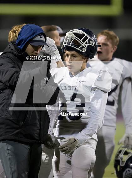Thumbnail 3 in Oil City vs North East (PIAA D10 3A Quarterfinal) photogallery.