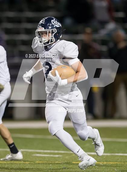 Thumbnail 1 in Oil City vs North East (PIAA D10 3A Quarterfinal) photogallery.