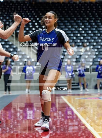 Thumbnail 2 in Boyd vs. Stockdale (UIL 3A Volleyball Division II Final) photogallery.