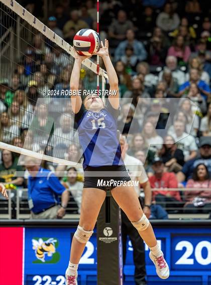 Thumbnail 3 in Boyd vs. Stockdale (UIL 3A Volleyball Division II Final) photogallery.