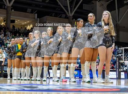 Thumbnail 3 in Boyd vs. Stockdale (UIL 3A Volleyball Division II Final) photogallery.