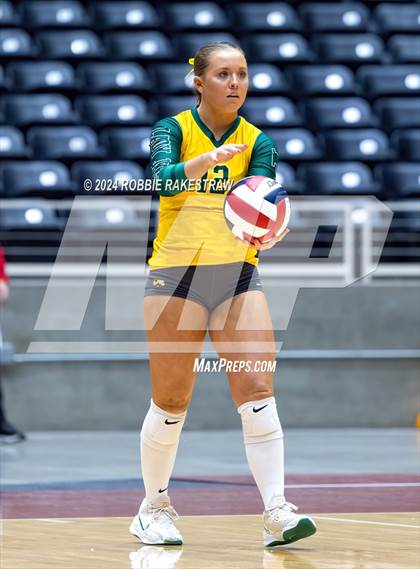 Thumbnail 2 in Boyd vs. Stockdale (UIL 3A Volleyball Division II Final) photogallery.