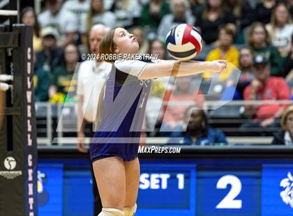 Thumbnail 3 in Boyd vs. Stockdale (UIL 3A Volleyball Division II Final) photogallery.
