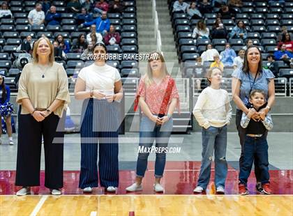 Thumbnail 2 in Boyd vs. Stockdale (UIL 3A Volleyball Division II Final) photogallery.