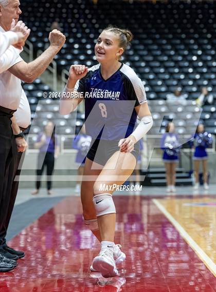 Thumbnail 3 in Boyd vs. Stockdale (UIL 3A Volleyball Division II Final) photogallery.