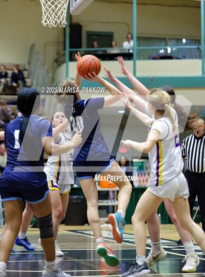 Thumbnail 1 in Bishop Grimes VS Voorheesville (NYSPHSAA State Regionals Class B) photogallery.
