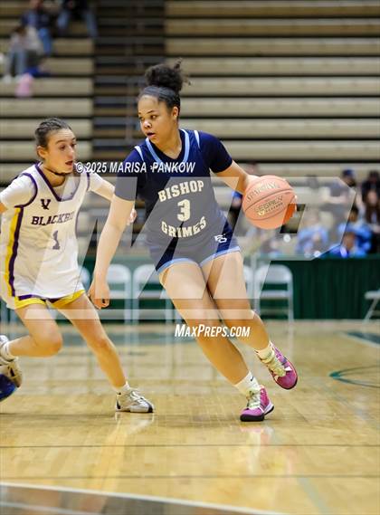 Thumbnail 3 in Bishop Grimes VS Voorheesville (NYSPHSAA State Regionals Class B) photogallery.